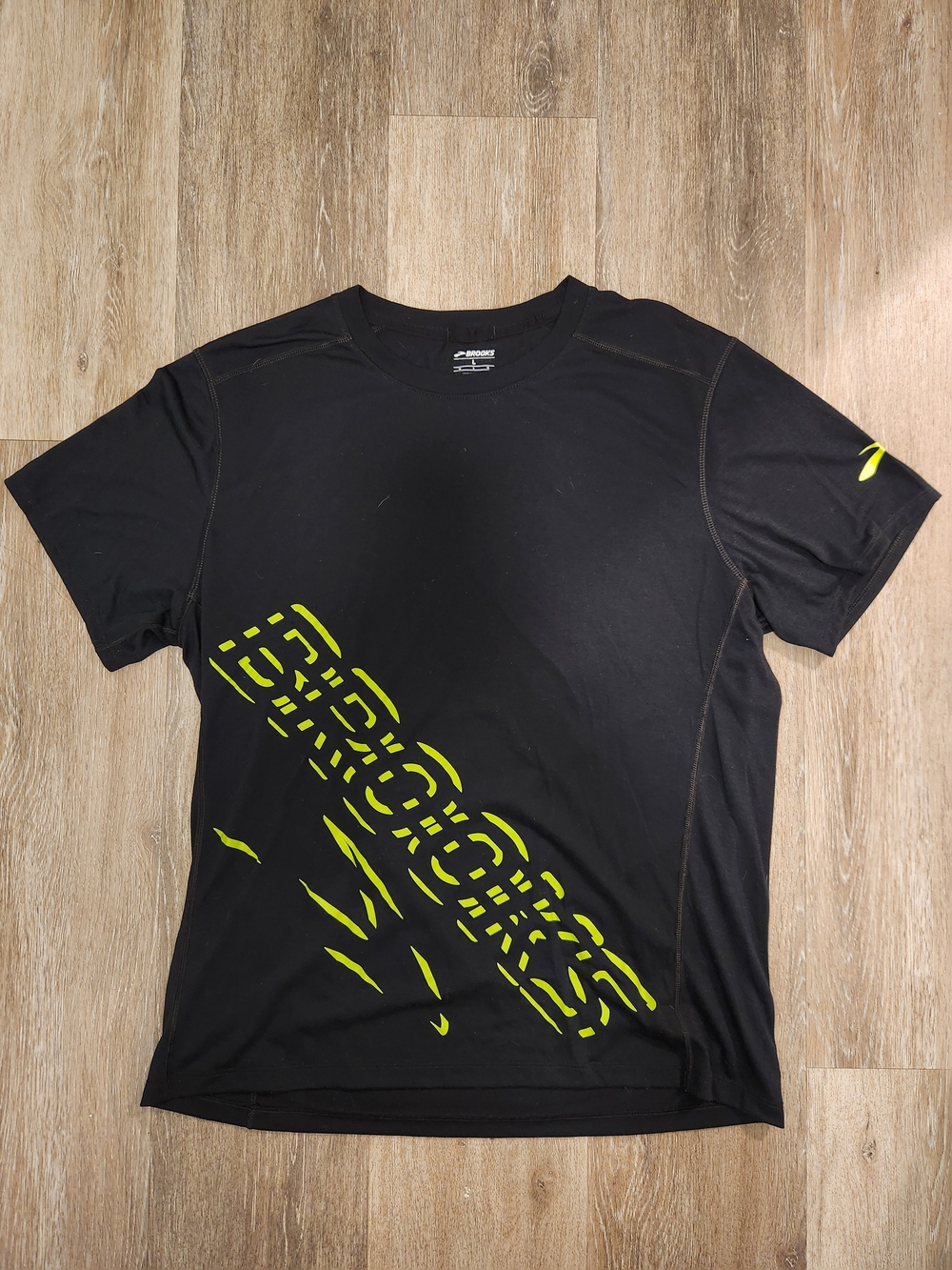 Brooks Black Short Sleeve Tee with Neon Yellow Graphic